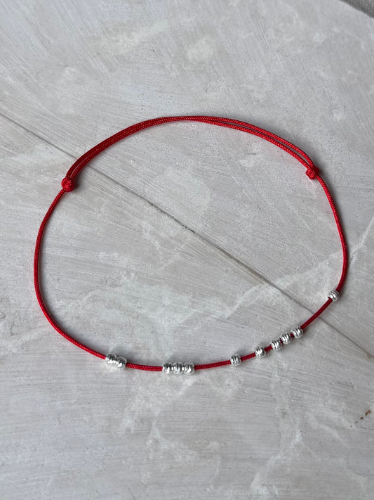 Minimal 11 Bead Red String Bracelet