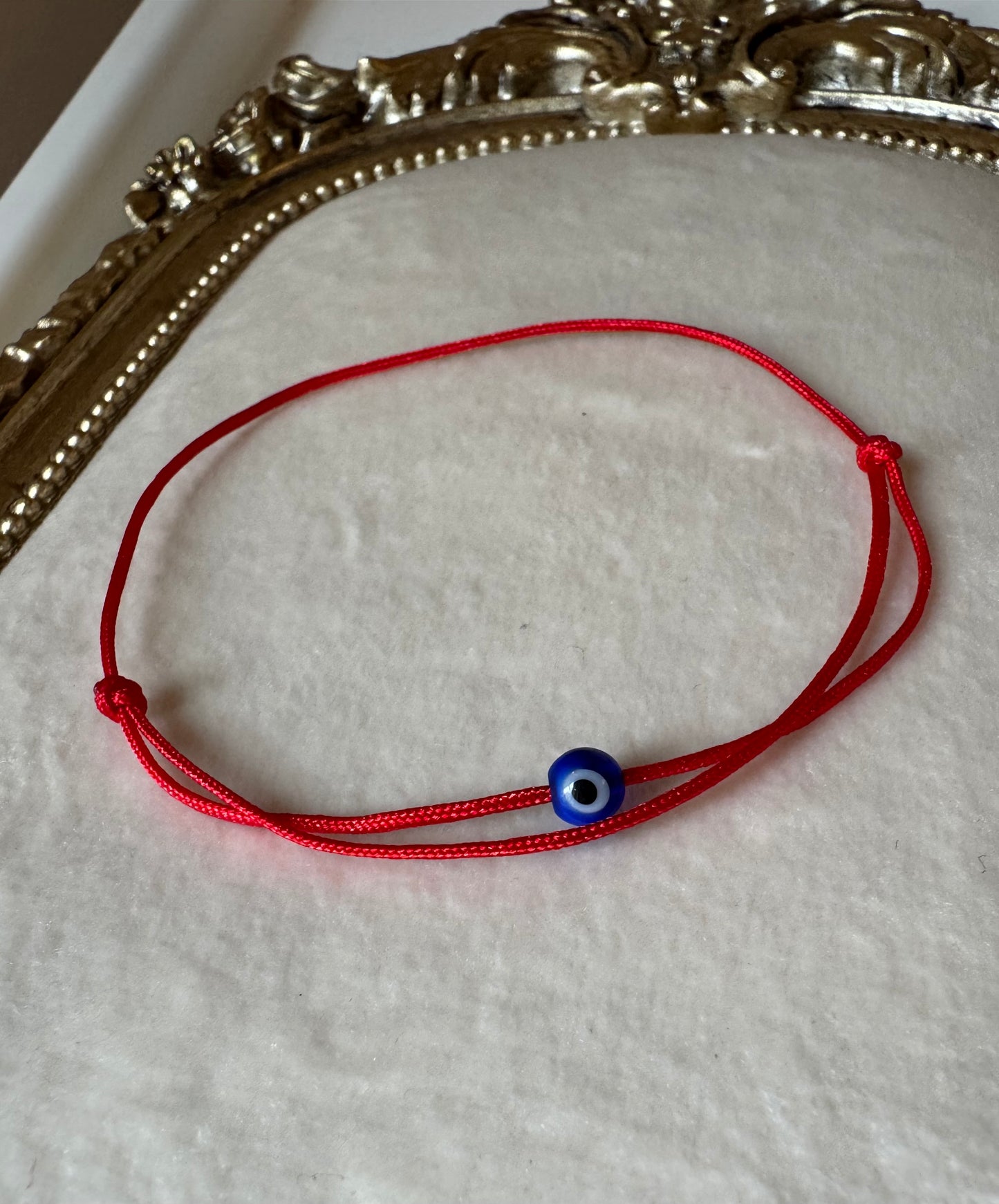 Glass eye minimal bracelet
