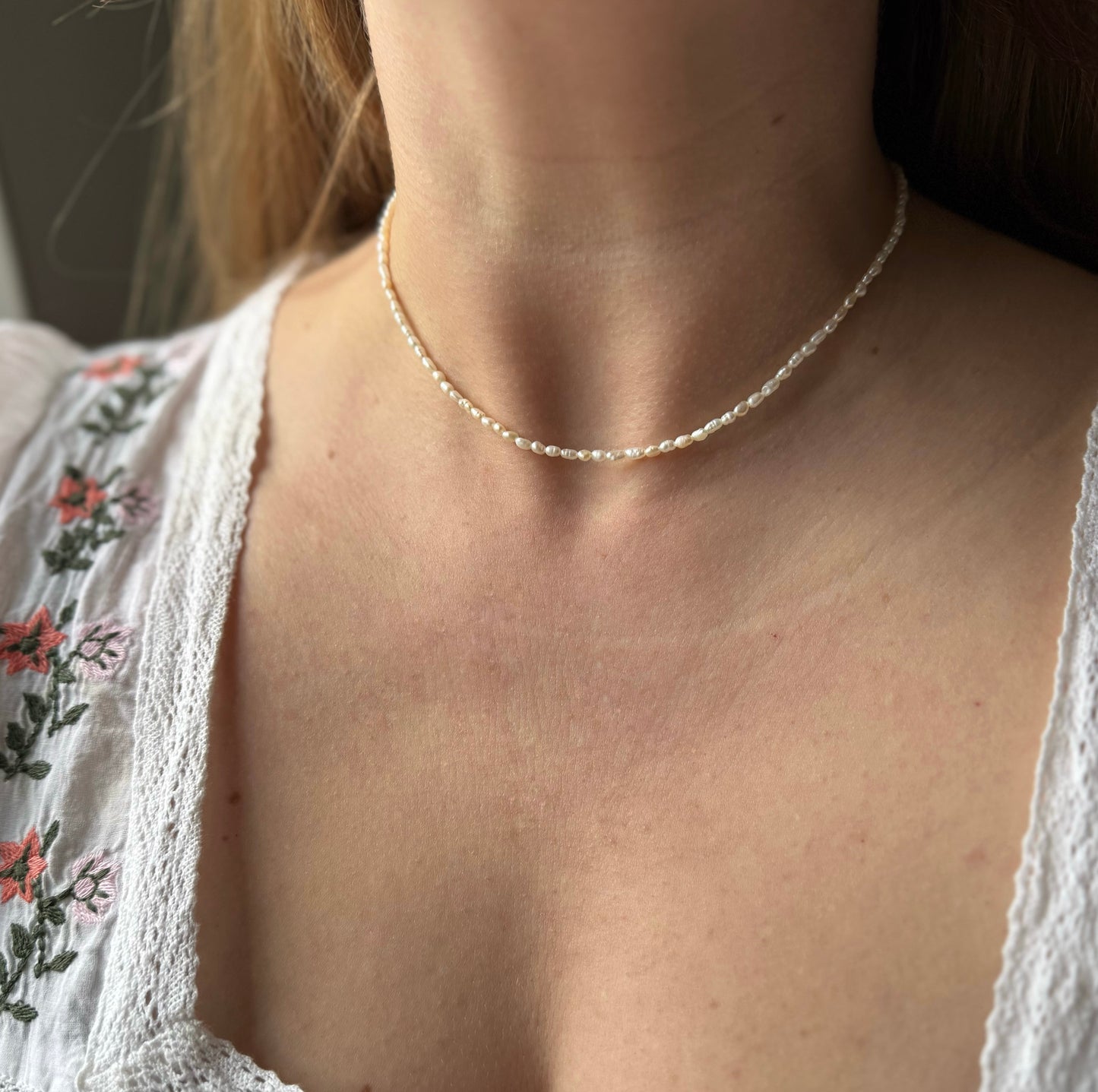 Freshwater pearl choker necklace