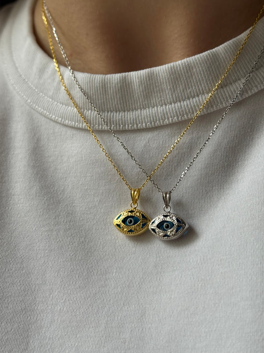 Vintage oval evil eye necklace