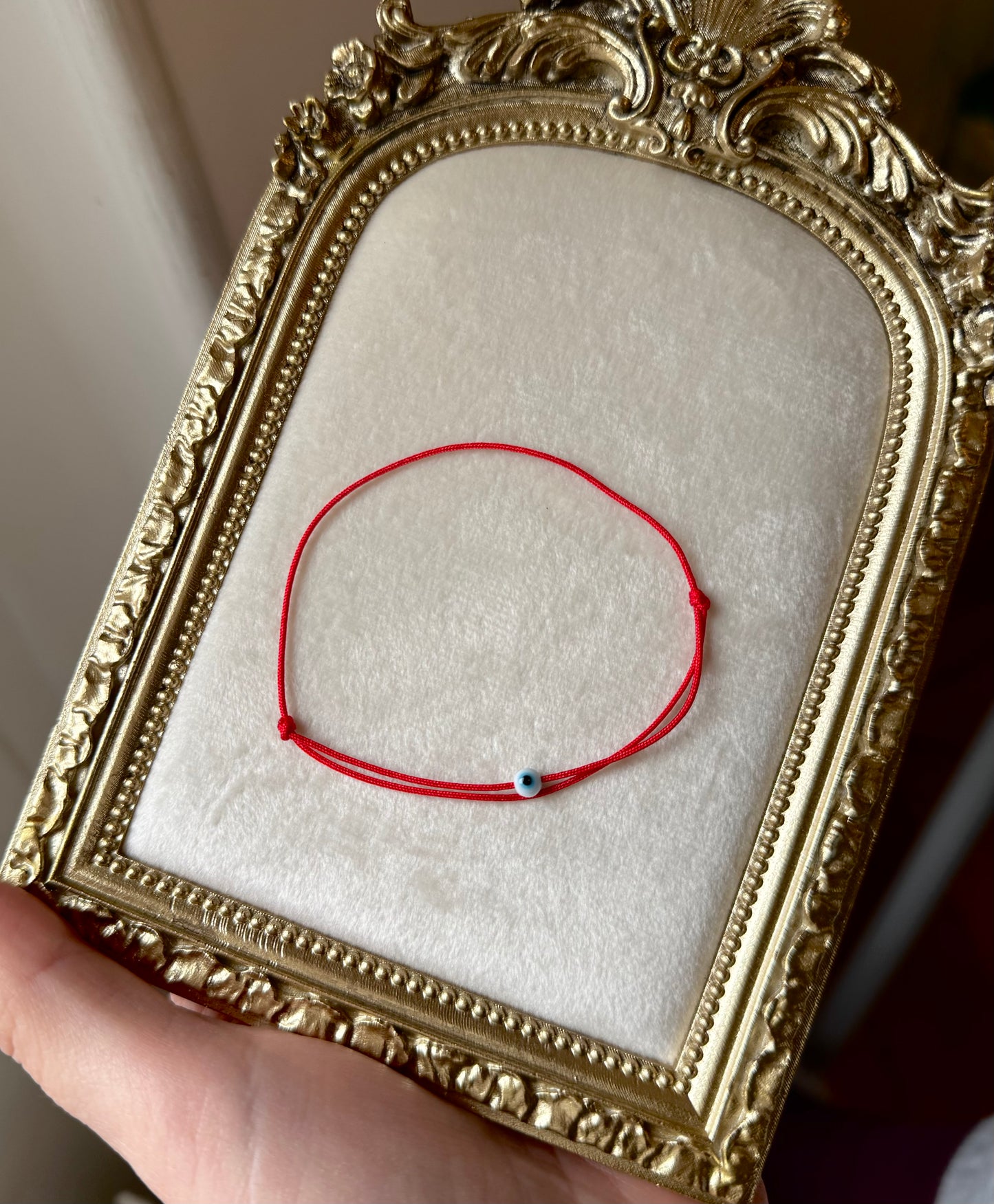 Glass eye minimal bracelet