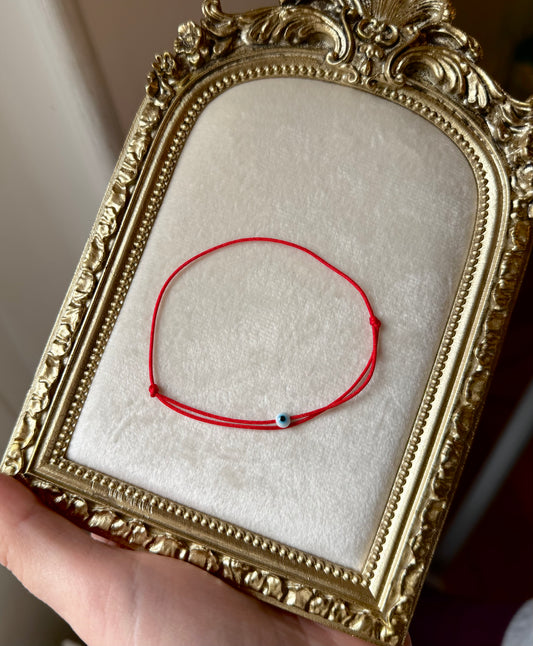 Glass eye minimal bracelet