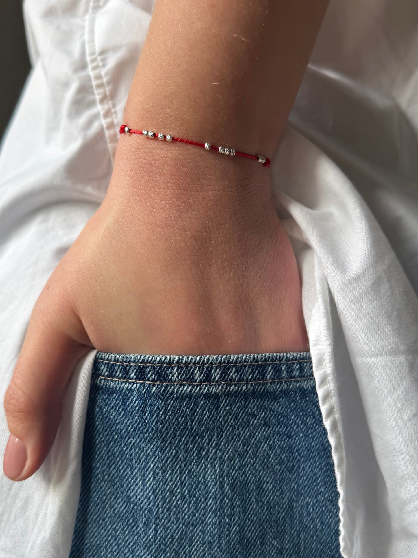 Minimal 11 Bead Red String Bracelet