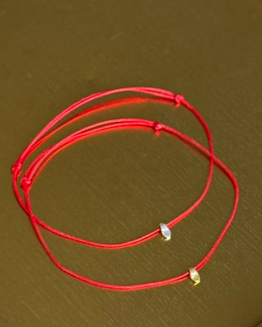 Minimal Rouge bracelet