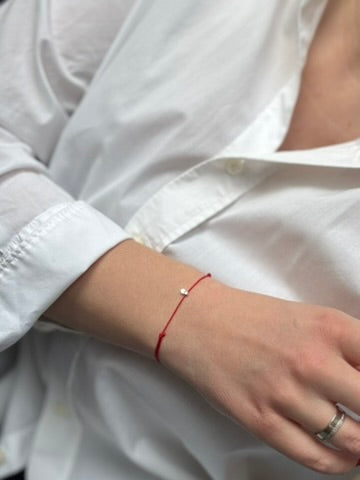 Minimal Rouge bracelet