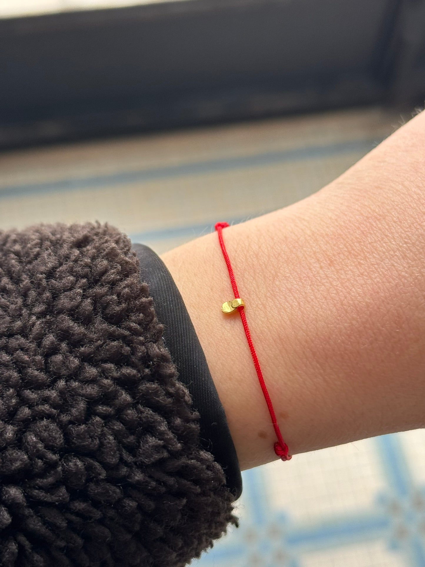 Minimal Rouge bracelet
